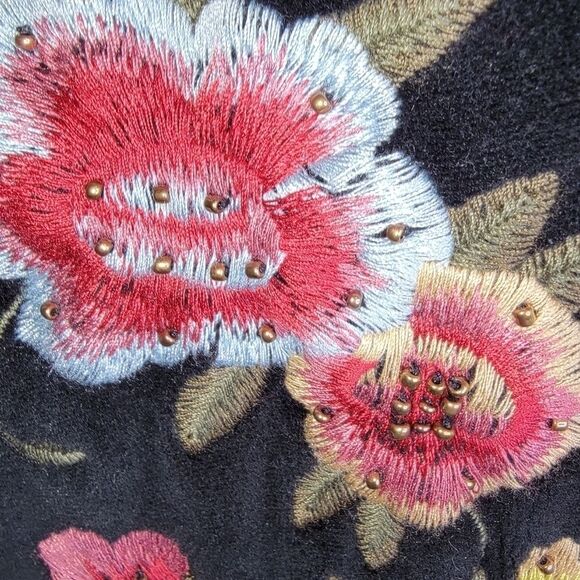TORRID Black Velour Velvet Floral Embroidered Beaded Bomber Jacket 4/4x - Picture 5 of 8